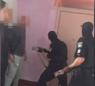 На Николаевщине задержали трех наркокурьеров во время разложения закладок
