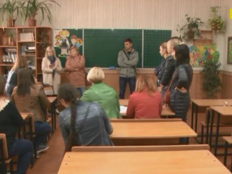 В Кропивницком третьеклассники отказались ходить в школу только из-за одной девочки