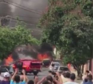 У Бразилії вибухнув літак, 3 людей загинули