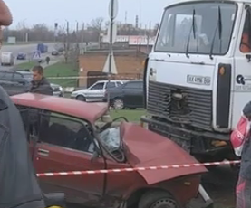 В Полтаве в аварии погибла супружеская пара
