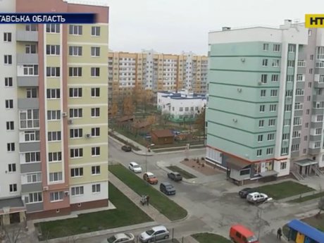 На Полтавщині 25-річний студент-іноземець з ножем накинувся на чоловіка, в якого винаймав квартиру