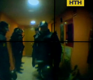 В Киеве мужчина стрелял в сотрудников банка