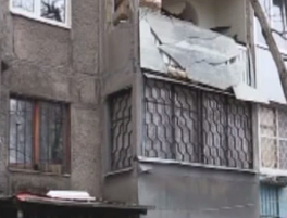 Потужний вибух у багатоповерхівці в Дніпрі, тяжко поранено дівчину