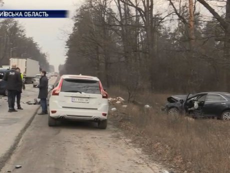 Страшна аварія через неуважність сталася неподалік Києва