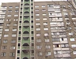 У Києві загорілася квартира на 12 поверсі