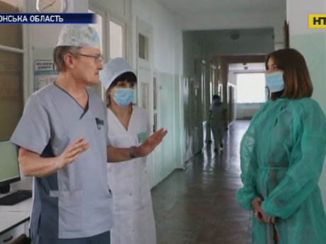 На Херсонщині відкрили кримінальне провадження після смерті хворої на коронавірус медсестри
