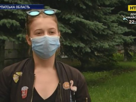 На Закарпатье 18-летняя девушка заявила, что стала жертвой в отделении полиции