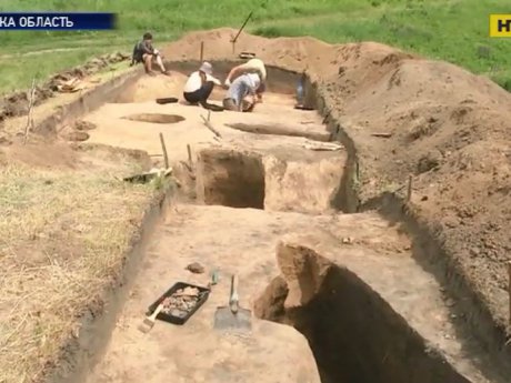 Унікальну прикрасу знайшли археологи на Сумщині