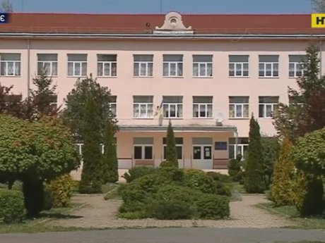 В районах, которые определяются как красные зоны, дети не пойдут в школу