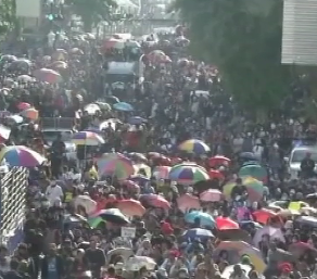 У Таїланді спецпризначенці розігнали тисячі протестувальників, які вимагали відставки прем'єр-міністра