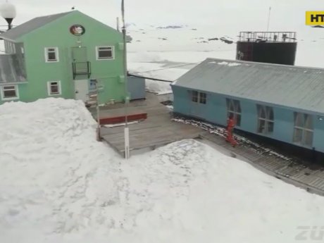 25 років на станції "Академік Вернадський" полярники ведуть безперервне чергування