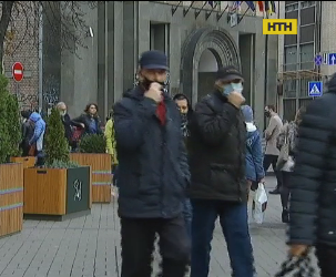 Правительство отменило карантин выходного дня в Украине