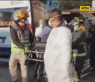 1 людина загинула, понад 30 дістали поранення через пожежу в мексиканській підземці