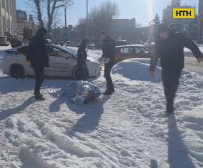 На бездыханное тело мужчины наткнулись прохожие в Черкассах