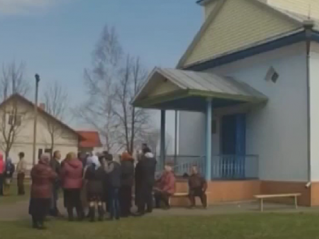 Более полутысячи храмов по всей Украине пострадали в результате рейдерского захвата