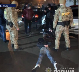 На Львівщині злочинці викрали людину та вимагали 10 тисяч доларів