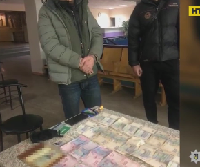 У Харкові затримали псевдоборців за довкілля, які шантажем вимагали з підприємців гроші