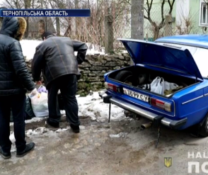 На Тернопільщині поліція затримала шахрайок, які видурили в подружжя пенсіонерів 20 тисяч гривень