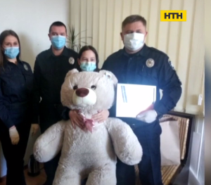 Во Львове 11-летняя школьница помогла полиции задержать грабителя