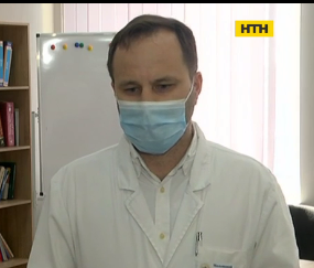 Во Львове врачи спасли 17-летнюю девушку, у которой были поражены коронавирусом  90 % легких