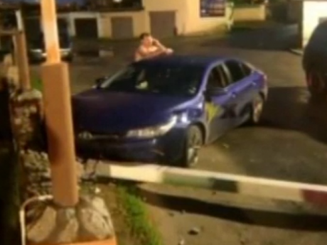 На Харківщини п'яний водій ледь не збив дітей, що йшли вулицею