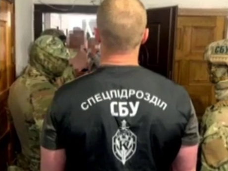 В Харькове полицейские наживались на наркозависимых