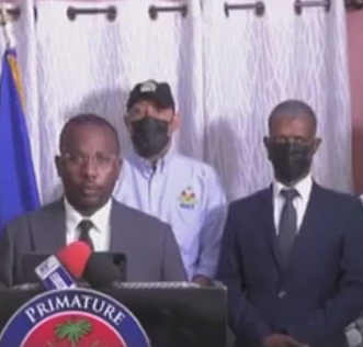 На Гаїті триває спецоперація із затримання убивць президента Жовенеля Моїза