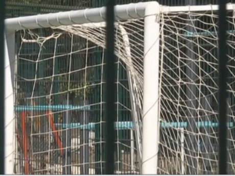 В Харькове футбольные ворота едва не убили учеников частного лицея