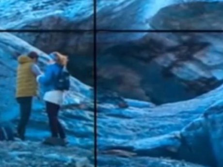 В России ледник убил людей, когда они делали фото на фоне ледяного великана