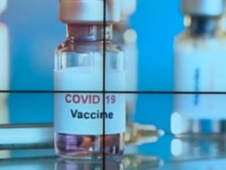 Мир ожидает ежегодная вакцинация против коронавируса на протяжении многих лет, считает гендиректор компании Файзер Альберт Бурла