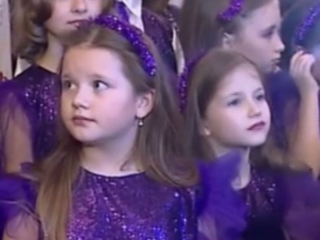 Можливість заспівати із зіркою отримали діти під час благодійного новорічного концерту у Києві