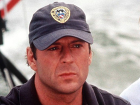 Фильм "На расстоянии удара"